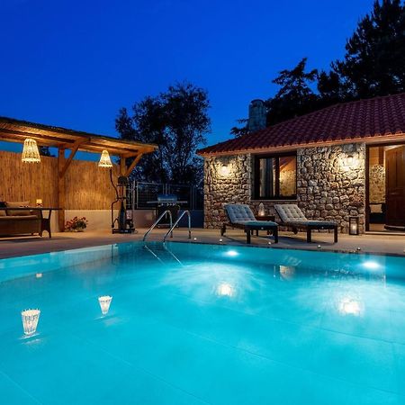 Filerolia Stone House Villa Pastida Exterior photo