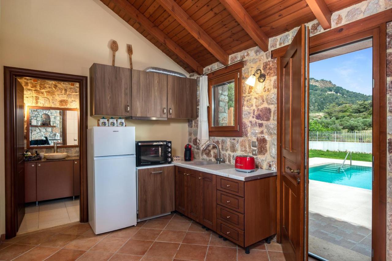 Filerolia Stone House Villa Pastida Exterior photo