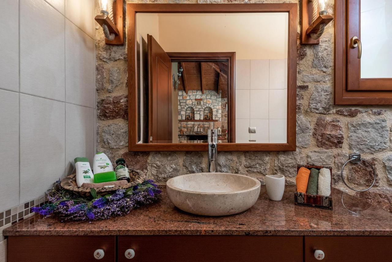 Filerolia Stone House Villa Pastida Exterior photo